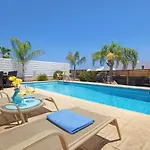 Villa Greko *